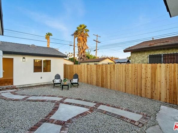 4340 2nd Avenue, Los Angeles CA 90008