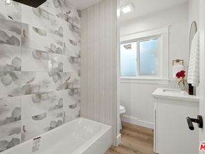 4340 2nd Avenue, Los Angeles CA 90008