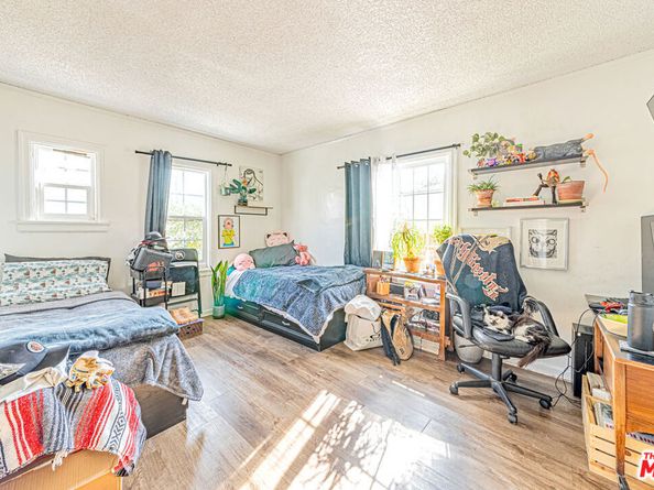 1618 S Burnside Avenue, Los Angeles CA 90019