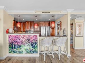 2170 Century Park East 910, Los Angeles CA 90067