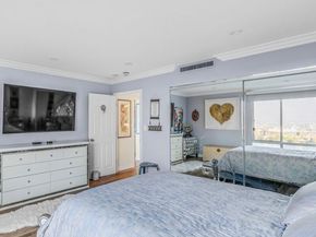 2170 Century Park East 910, Los Angeles CA 90067