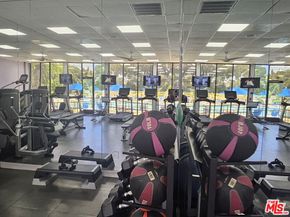 2170 Century Park East 910, Los Angeles CA 90067