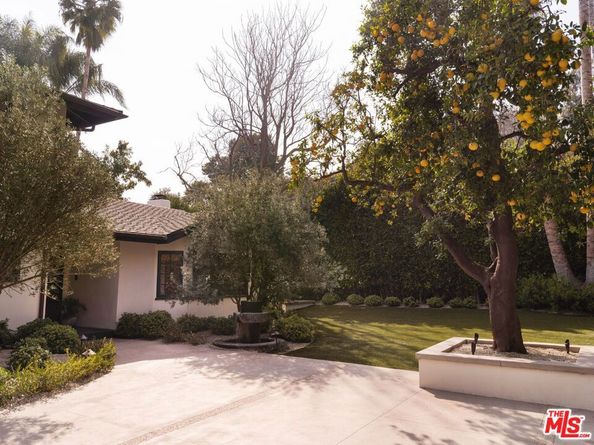 14804 Greenleaf Street, Sherman Oaks CA 91403