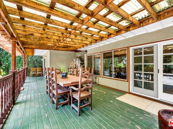 257 S Van Ness Avenue, Los Angeles CA 90004