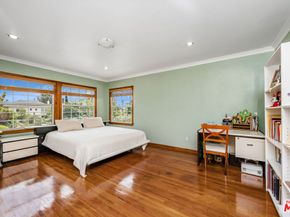 257 S Van Ness Avenue, Los Angeles CA 90004