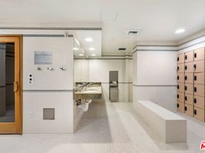 13600 Marina Pointe Drive 602, Marina Del Rey CA 90292