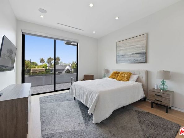 839 N Spaulding Avenue, Los Angeles CA 90046