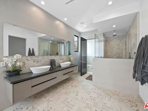 839 N Spaulding Avenue, Los Angeles CA 90046