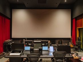 7017 Senalda Road, Los Angeles CA 90068