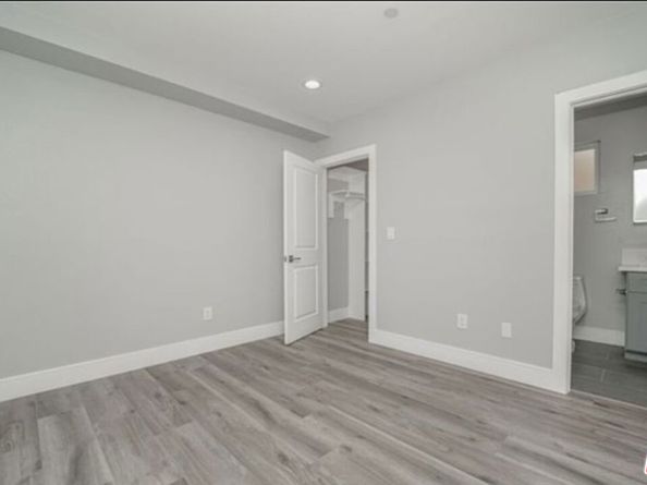 1348 E Vernon Avenue, Los Angeles CA 90011