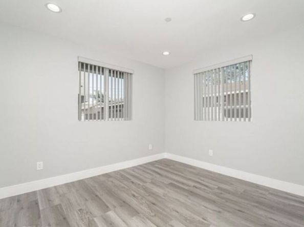 1348 E Vernon Avenue, Los Angeles CA 90011