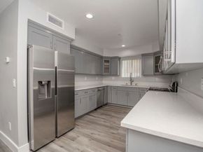 1348 E Vernon Avenue, Los Angeles CA 90011