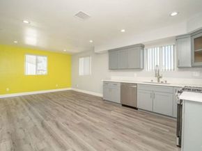 1348 E Vernon Avenue, Los Angeles CA 90011