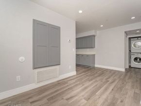 1348 E Vernon Avenue, Los Angeles CA 90011