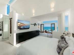 23754 MALIBU Road, Malibu CA 90265