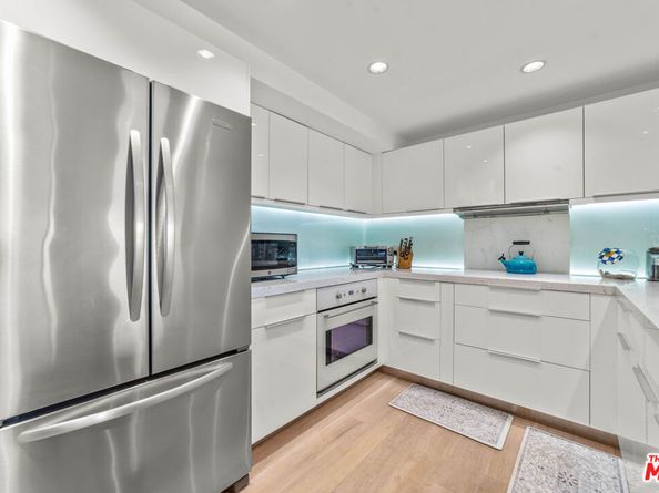 13700 Marina Pointe Drive 1416, Marina Del Rey CA 90292