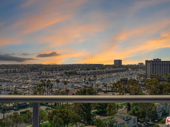 13700 Marina Pointe Drive 1416, Marina Del Rey CA 90292