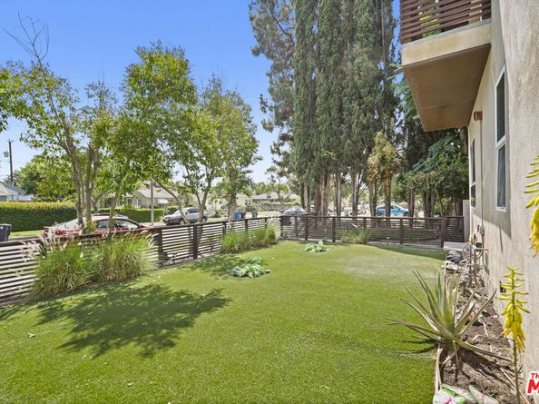 625 N Niagara Street, Burbank CA 91505