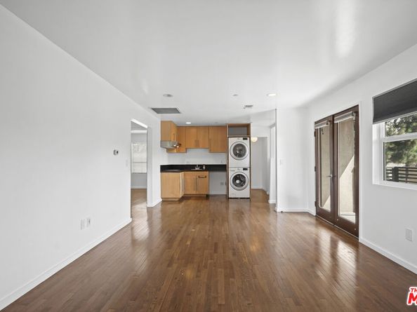 625 N Niagara Street, Burbank CA 91505