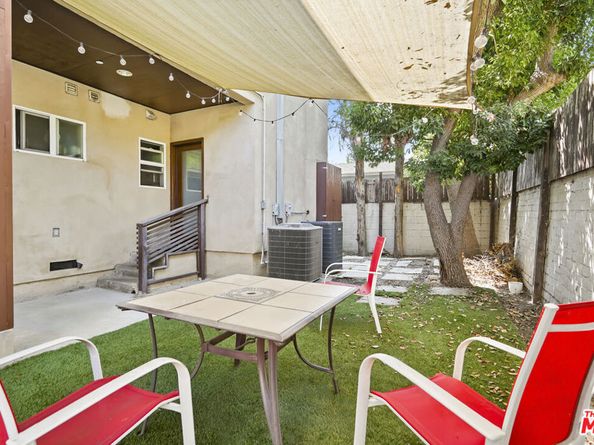 625 N Niagara Street, Burbank CA 91505