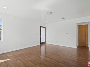 625 N Niagara Street, Burbank CA 91505
