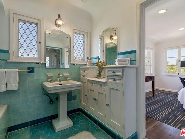 101 S Fuller Avenue, Los Angeles CA 90036