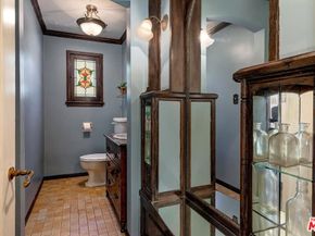 101 S Fuller Avenue, Los Angeles CA 90036