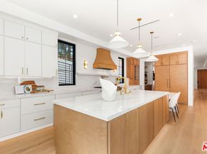 2565 Patricia Avenue, Los Angeles CA 90064