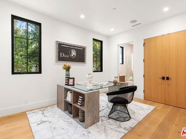 2565 Patricia Avenue, Los Angeles CA 90064