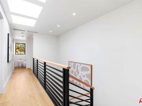 2565 Patricia Avenue, Los Angeles CA 90064