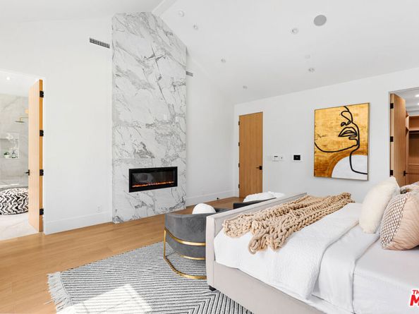 2565 Patricia Avenue, Los Angeles CA 90064