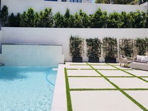 2565 Patricia Avenue, Los Angeles CA 90064