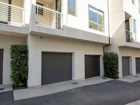 2111 N Cahuenga Boulevard 14, Los Angeles CA 90068