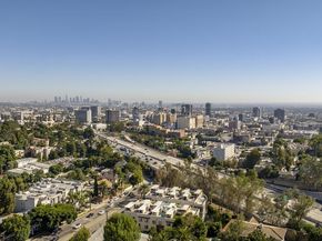 2111 N Cahuenga Boulevard 14, Los Angeles CA 90068