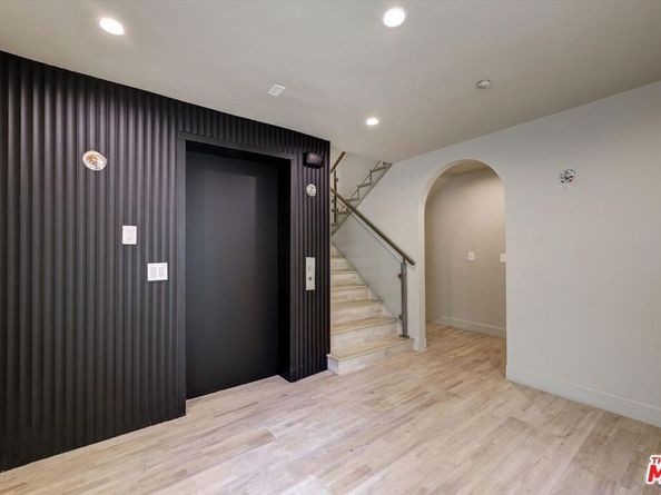 1754 Franklin Canyon Drive, Beverly Hills CA 90210