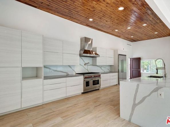 1754 Franklin Canyon Drive, Beverly Hills CA 90210