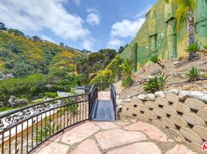 1754 Franklin Canyon Drive, Beverly Hills CA 90210