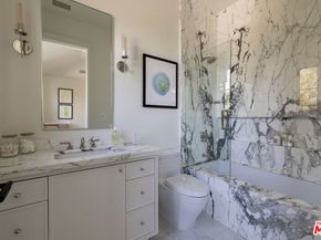 415 N Cliffwood Avenue, Los Angeles CA 90049
