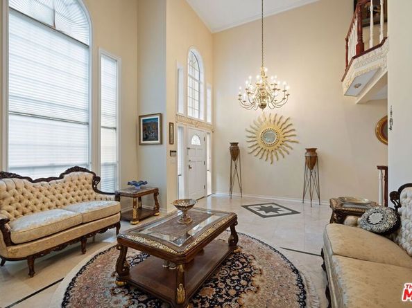 2431 Benedict Canyon Drive, Beverly Hills CA 90210