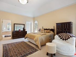 2431 Benedict Canyon Drive, Beverly Hills CA 90210