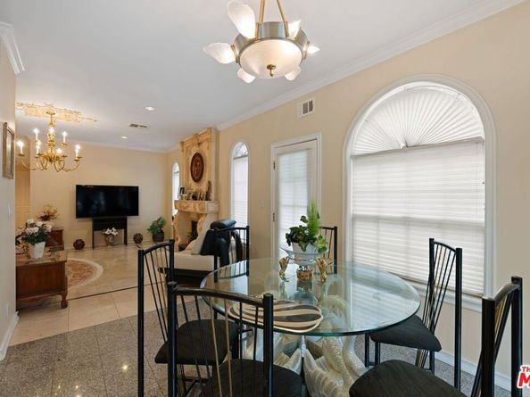 2431 Benedict Canyon Drive, Beverly Hills CA 90210