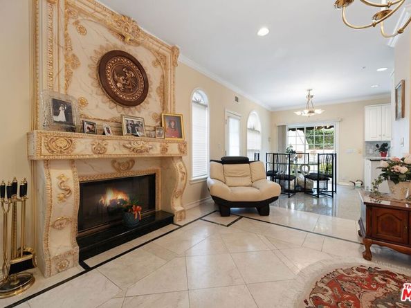 2431 Benedict Canyon Drive, Beverly Hills CA 90210