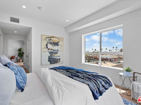 321 S Oxford Avenue 305, Los Angeles CA 90010