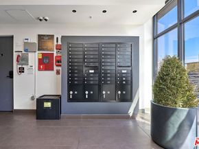 321 S Oxford Avenue 305, Los Angeles CA 90010