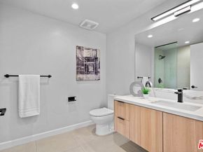 321 S Oxford Avenue 305, Los Angeles CA 90010