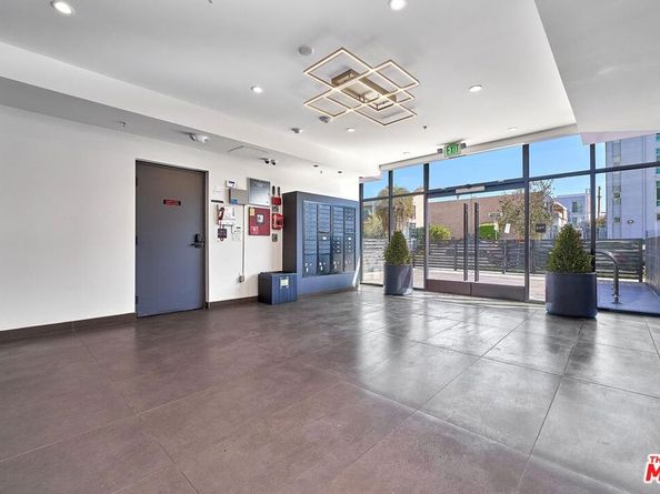 321 S Oxford Avenue 305, Los Angeles CA 90010