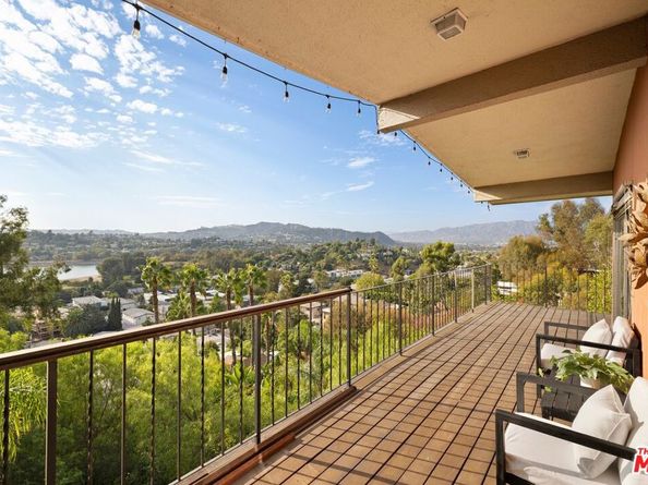 2303 Hidalgo Avenue, Los Angeles CA 90039