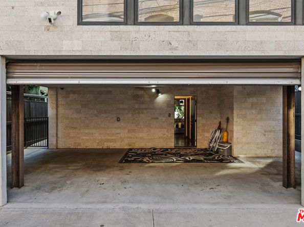 24 Clubhouse Avenue, Venice CA 90291