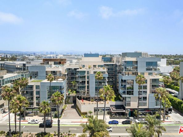 1755 Ocean Avenue 811, Santa Monica CA 90401