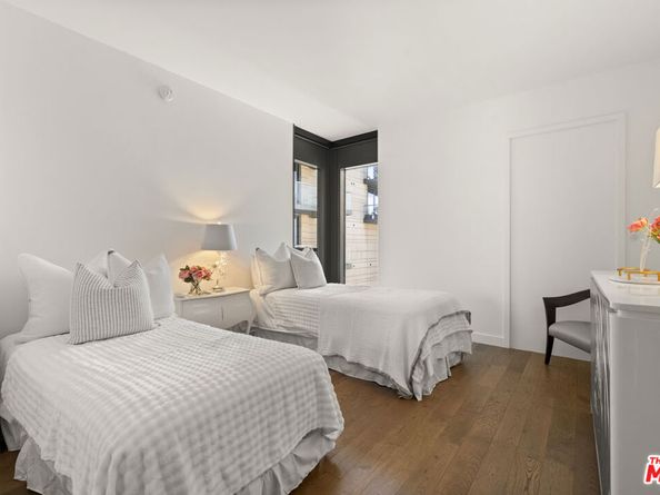 1755 Ocean Avenue 801, Santa Monica CA 90401